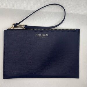 Kate Spade New York Pebbled Leather Navy Blue Wristlet Clutch EUC